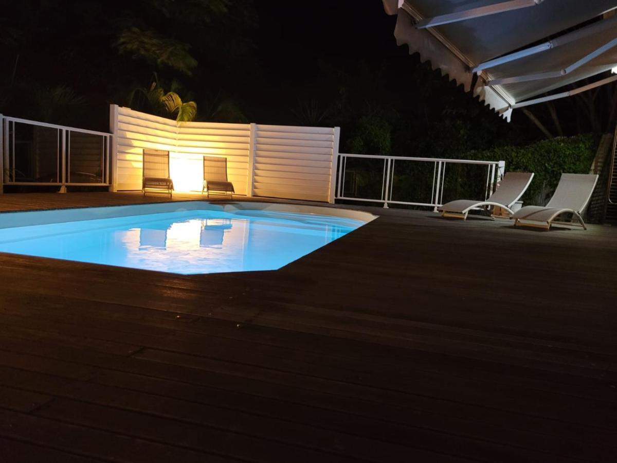 Villa Ste Marthe Avec Piscine, Grande Terrasse, Jardin Intime Et Citerne D'Eau Saint-Francois  Luaran gambar